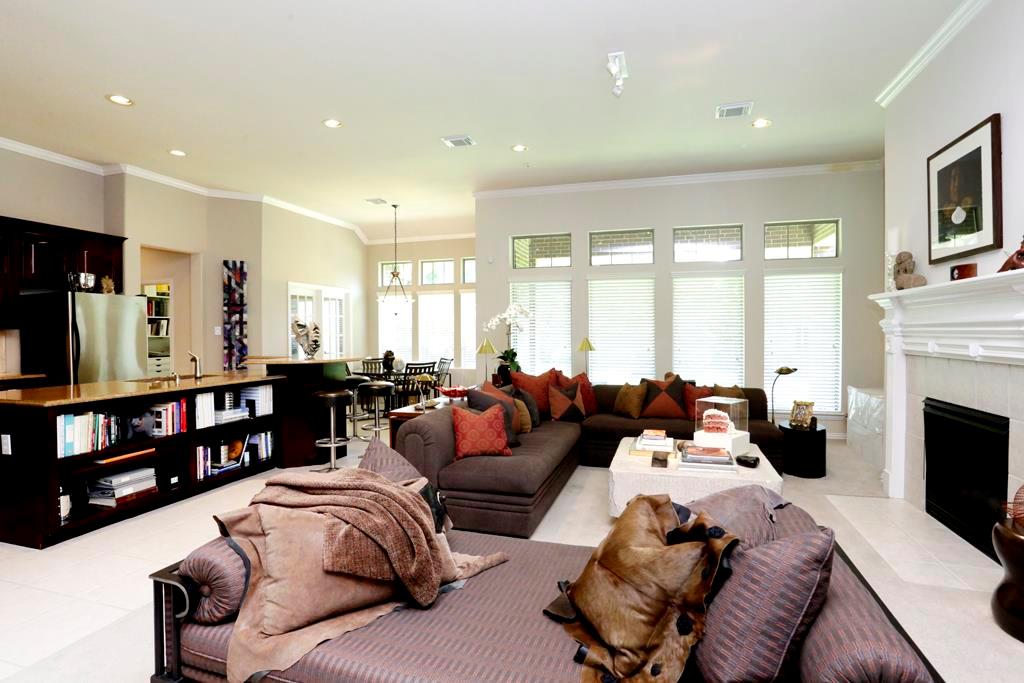 23119 Redberry Lane