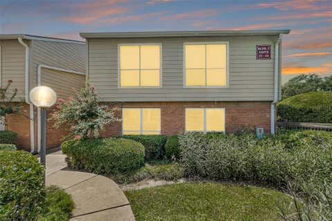 Photo of 5005 Georgi Lane #38, Houston, TX 77092 (MLS # 80031376)