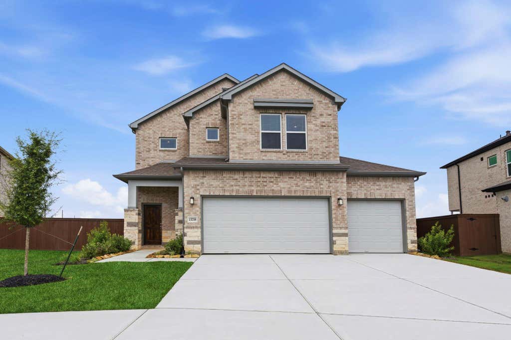 Photo of 13738 Olympic River Lane, Iowa Colony, TX 77583 (MLS # 81360919)