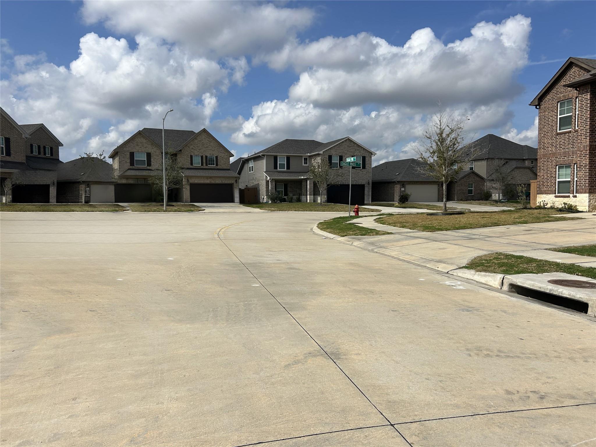 1314 Eagle Pass Drive