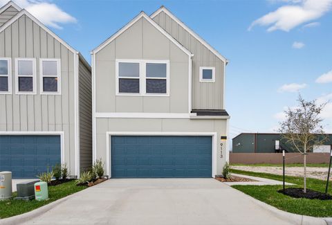 Photo of 9113 Highland Northern Way, Houston, TX 77088 (MLS # 60587475)