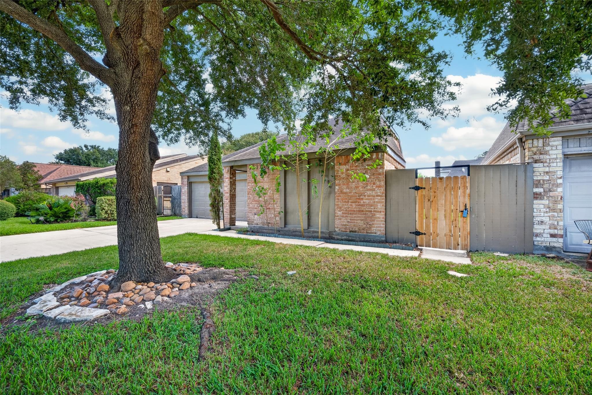 11803 Brook Meadows Lane