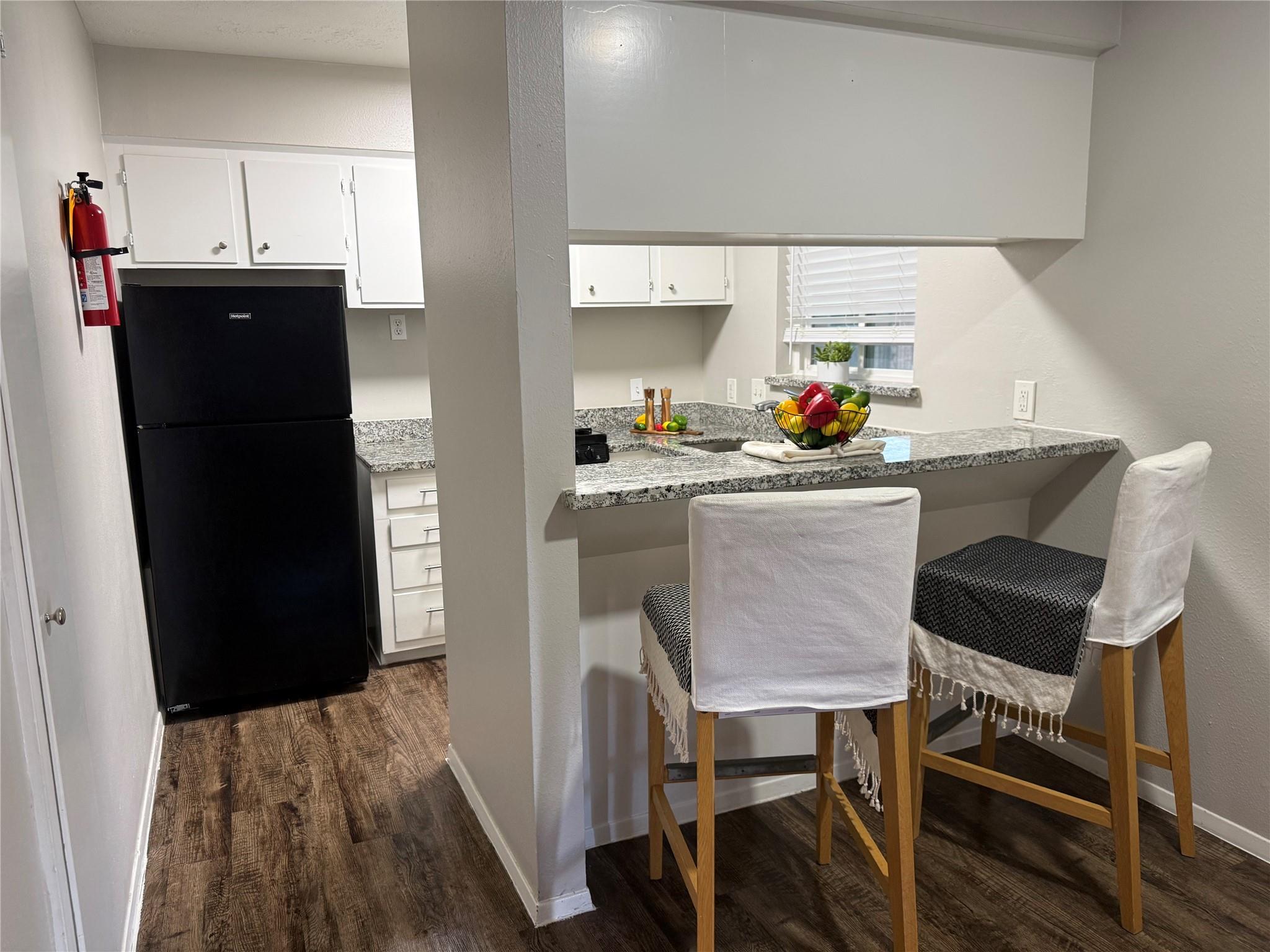 9733 Neuens Road 10