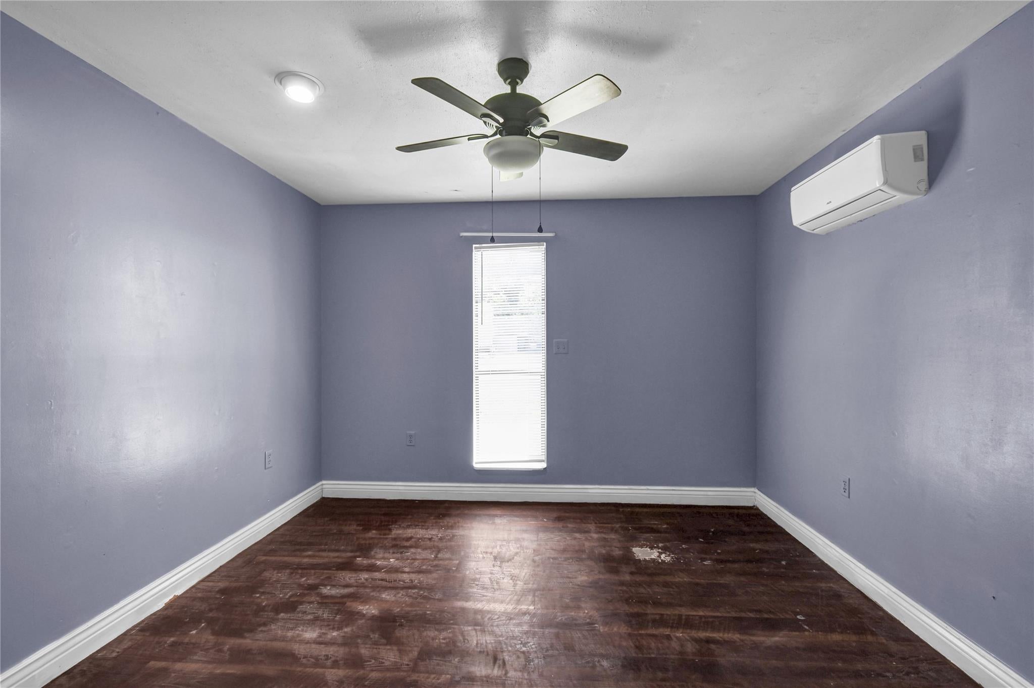 109 N Rock Island