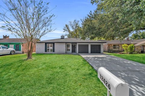 Photo of 12426 Enchanted Path Drive, Houston, TX 77044 (MLS # 71121070) Photo of 12426 Enchanted Path Drive, Houston, TX 77044 (MLS # 71121070)