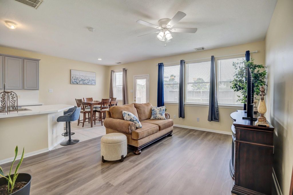 Photo of 13011 Peppergate Lane, Houston, TX 77044 (MLS # 73028491)