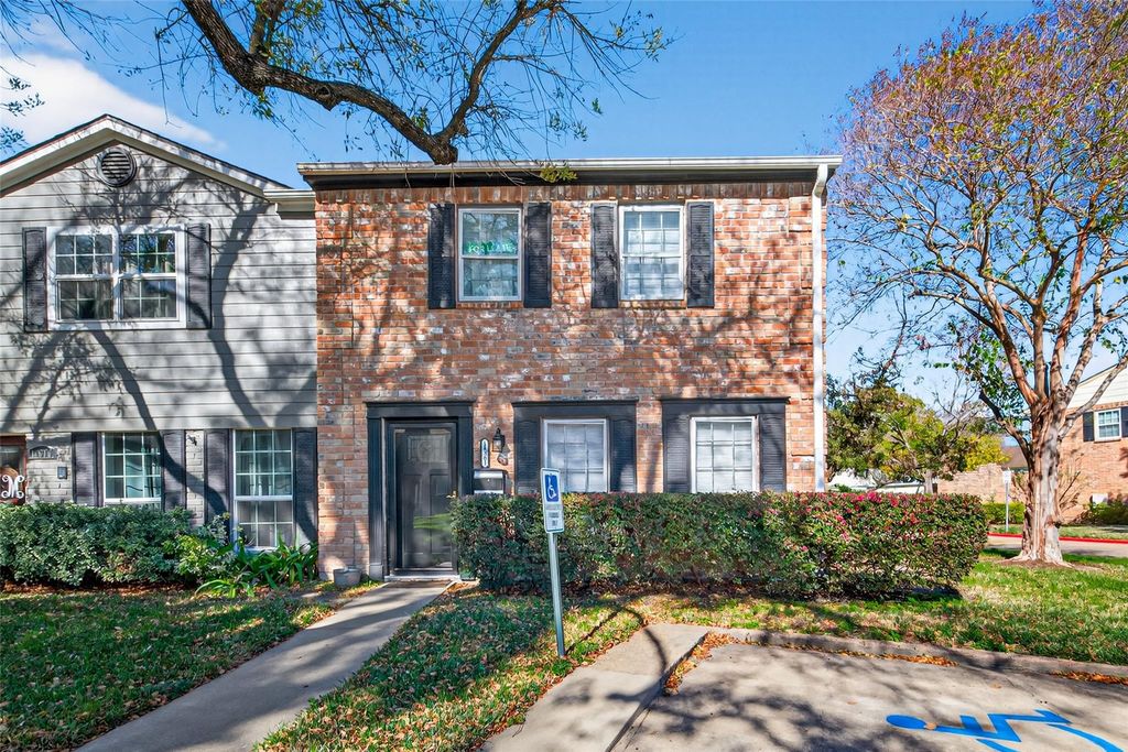 Photo of 14381 Still Meadow Drive, Houston, TX 77079 (MLS # 87815824)