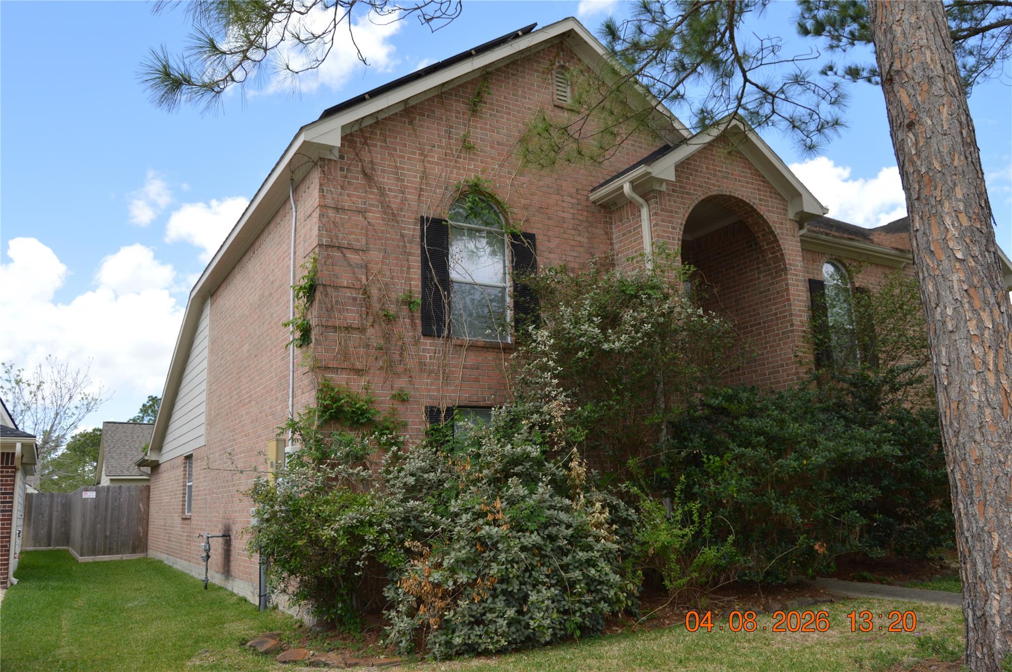 305 Oak Creek Court
