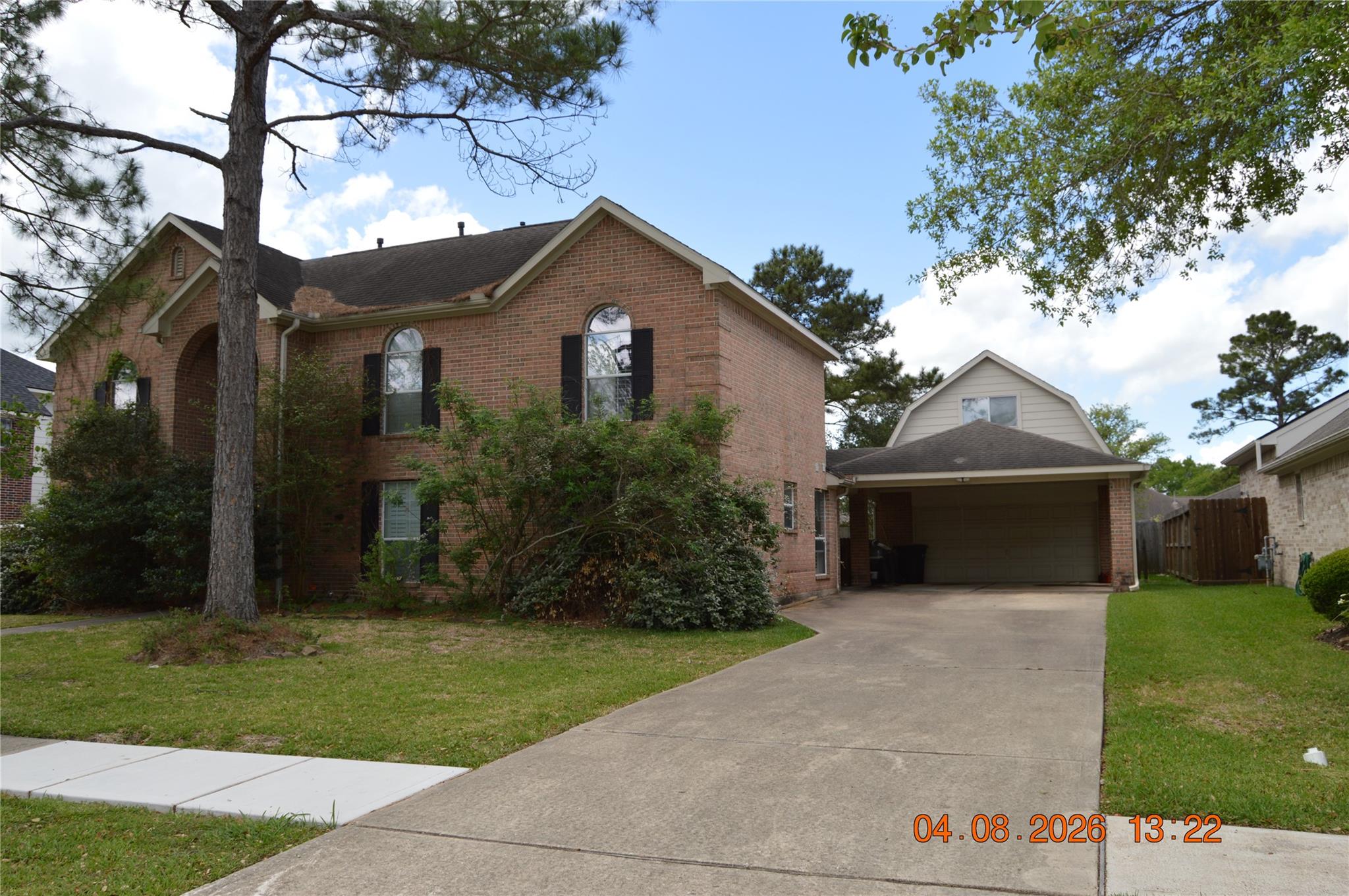 305 Oak Creek Court