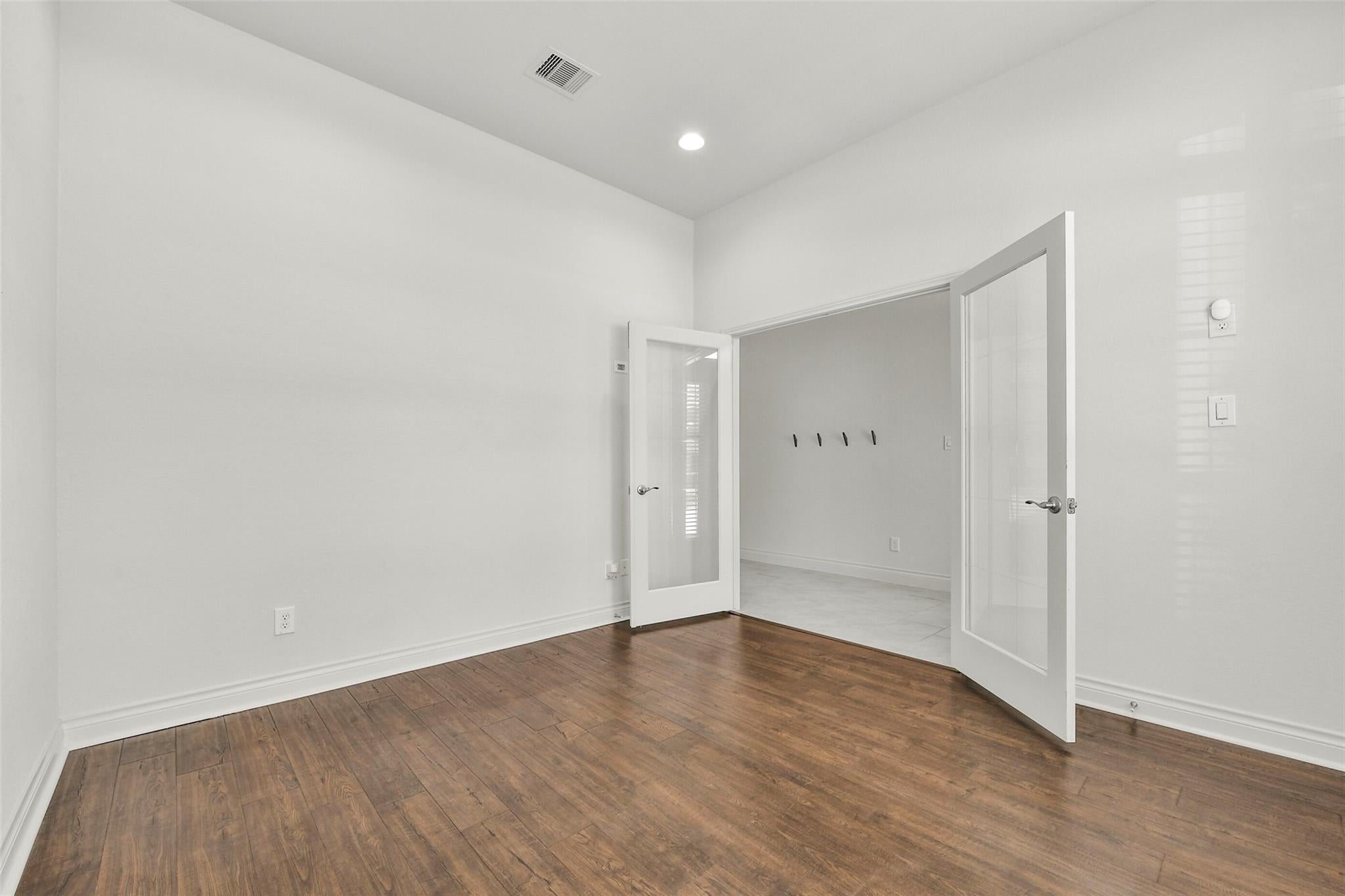 13615 Imperial Island Lane