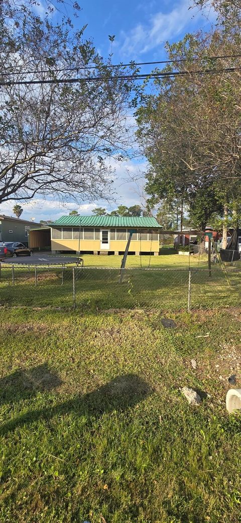 Photo of 12709 Verdun Drive, Houston, TX 77049 (MLS # 89890253)