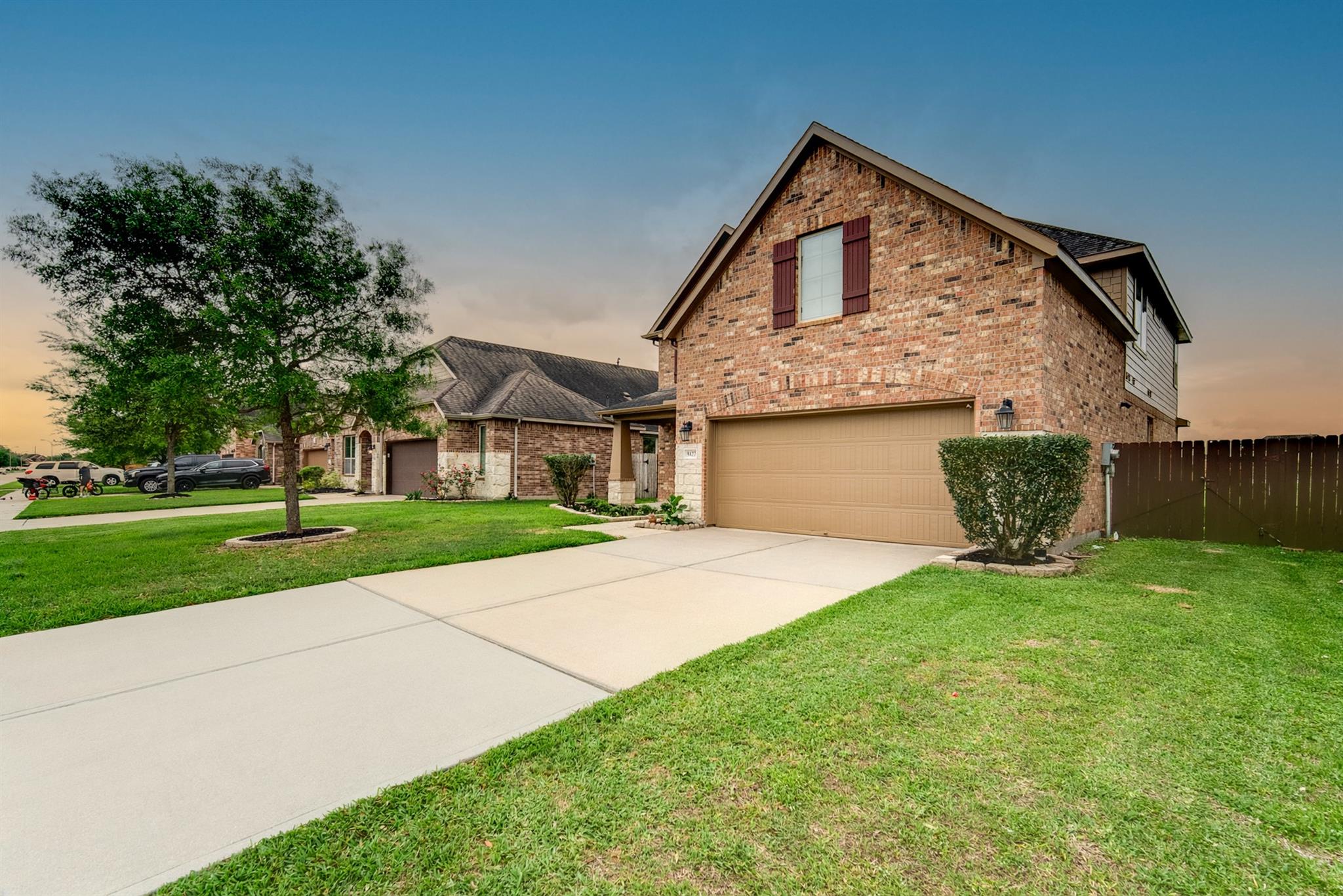 9422 Harmony Lake Lane