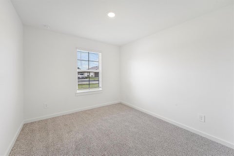2280054752