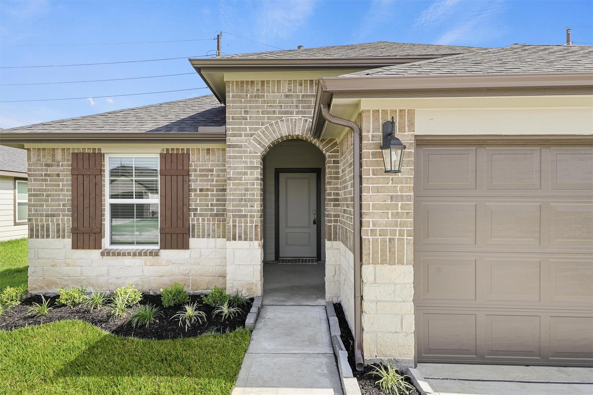 1106 Rayburn Drive