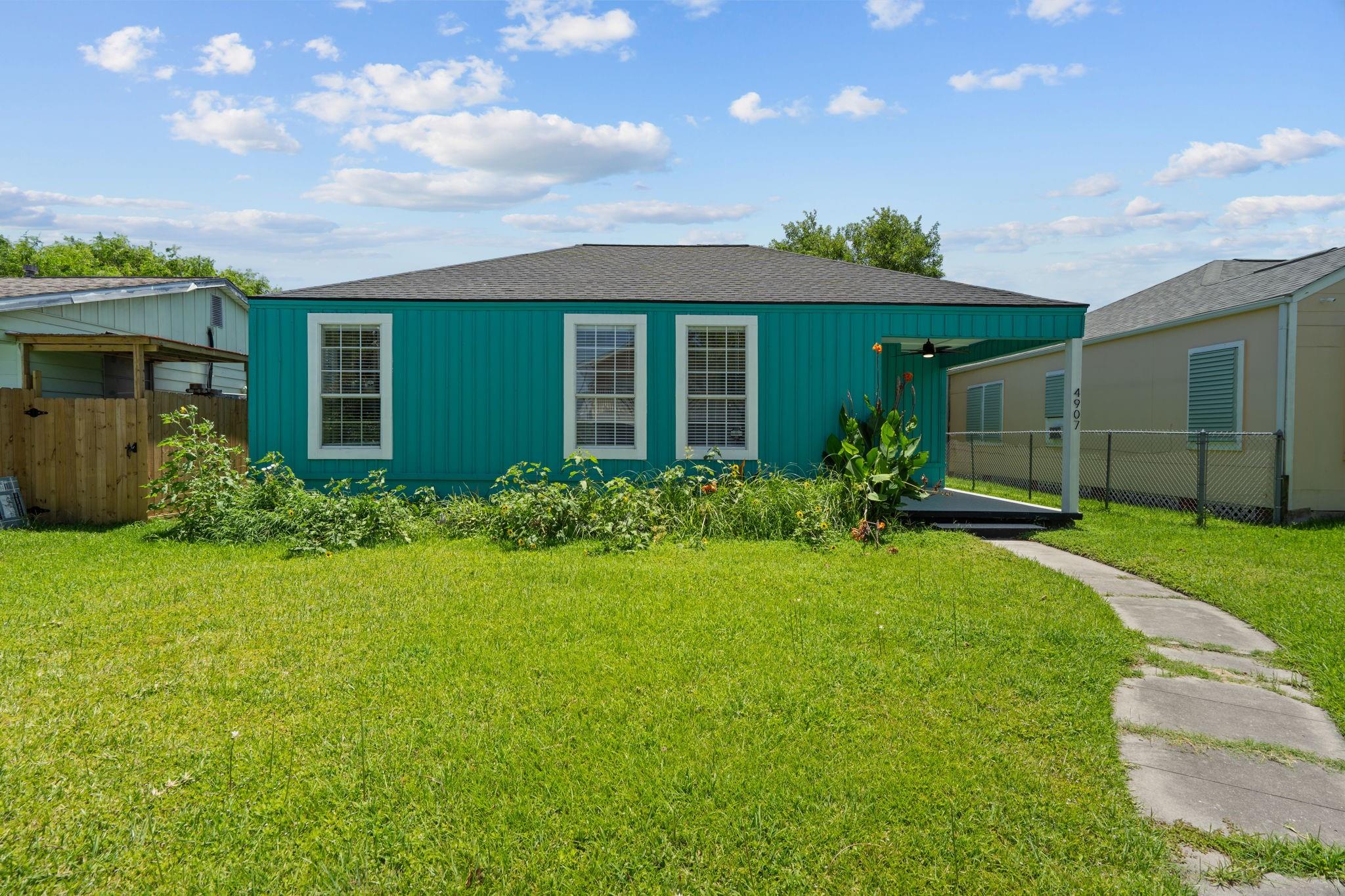 4907 Alamo Drive