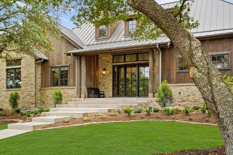 Photo of 100 Bobwhite Lane, Columbus, TX 78934 (MLS # 59921822)