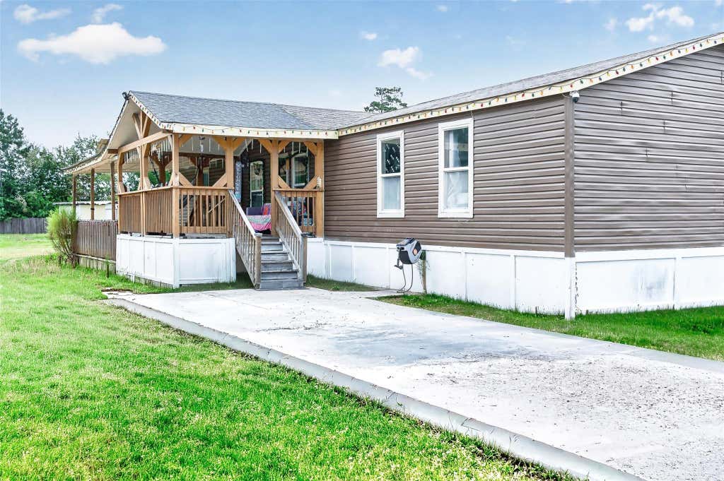 Photo of 3362 County Rd 5018, Cleveland, TX 77327 (MLS # 82731852)