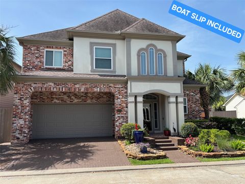 Photo of 1407 Waterside Drive, League City, TX 77573 (MLS # 44270965)