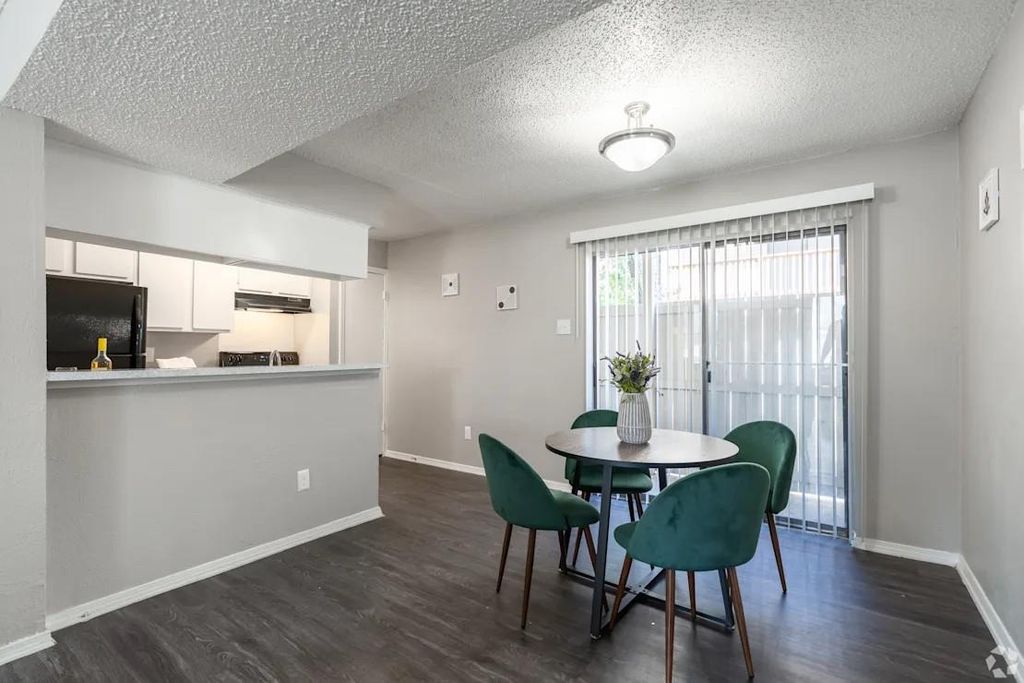 Photo of 1000 River Bend Drive #A2-0808, Lancaster, TX 75146 (MLS # 77595443)