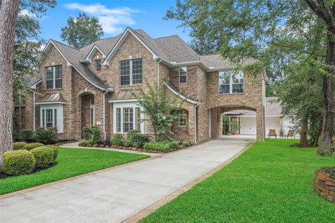 Photo of 6 African Violets Place, The Woodlands, TX 77382 (MLS # 18922628)