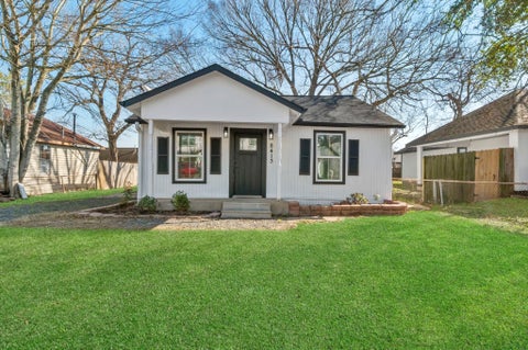 Photo of 8413 Safeguard Street, Houston, TX 77051 (MLS # 67561826)