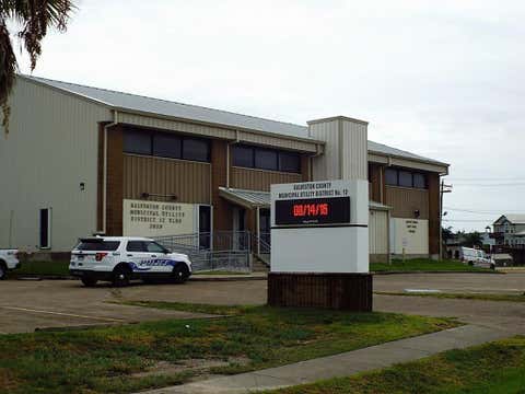 Tiny photo for 257 Barracuda, Bayou Vista, TX 77563 (MLS # 75980599)