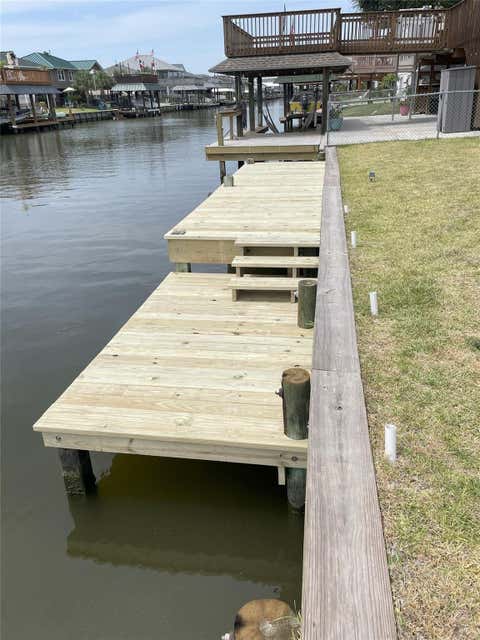 Tiny photo for 257 Barracuda, Bayou Vista, TX 77563 (MLS # 75980599)