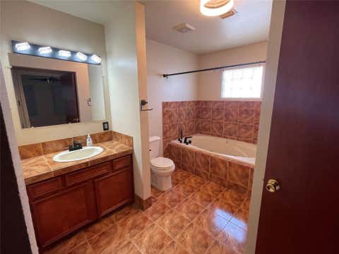 Tiny photo for 257 Barracuda, Bayou Vista, TX 77563 (MLS # 75980599)
