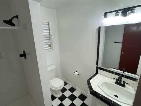 Tiny photo for 257 Barracuda, Bayou Vista, TX 77563 (MLS # 75980599)
