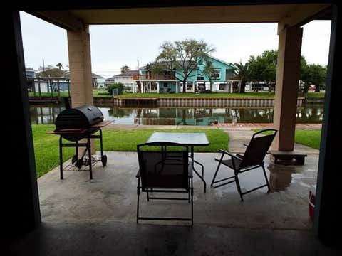 Tiny photo for 257 Barracuda, Bayou Vista, TX 77563 (MLS # 75980599)