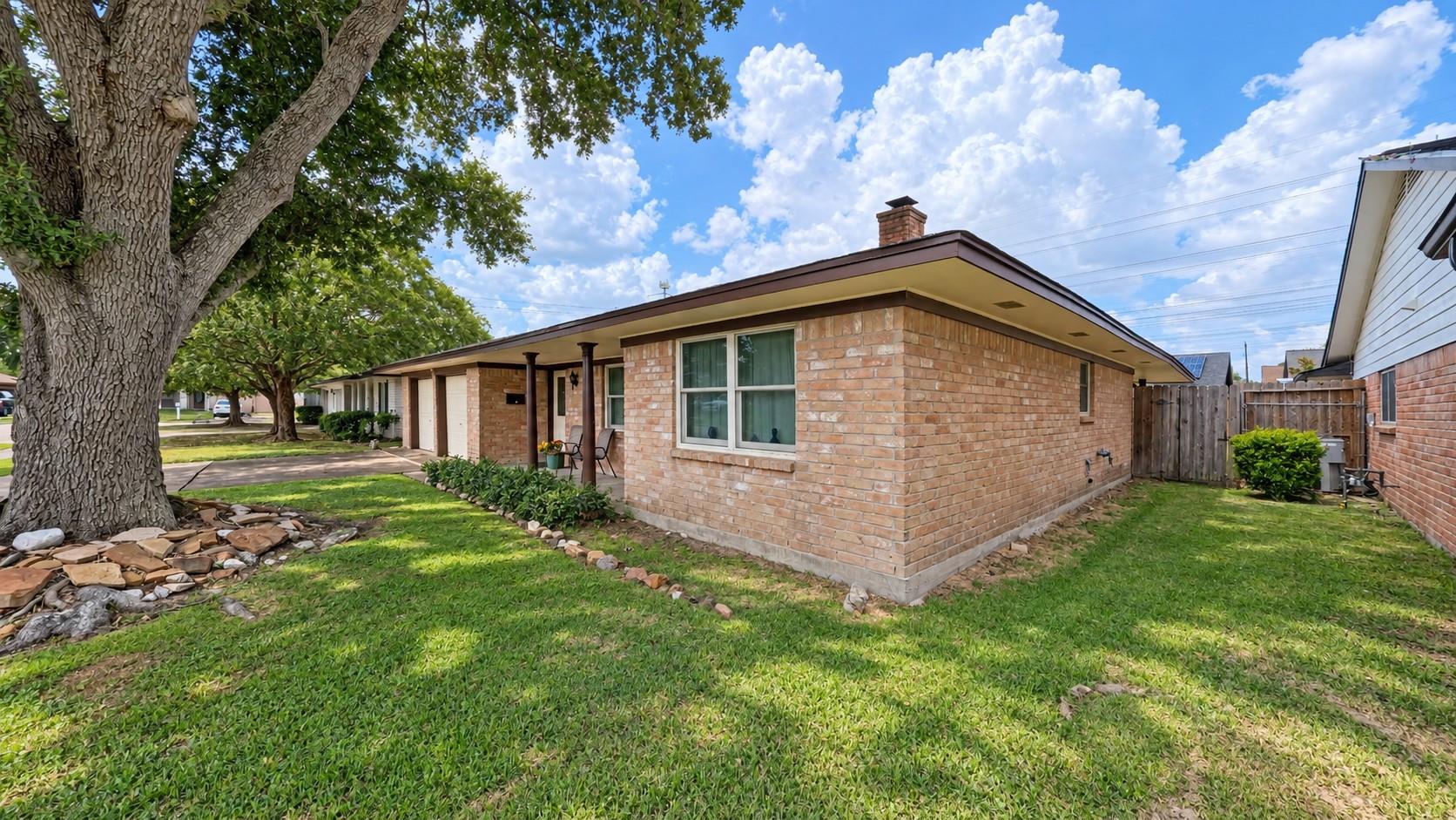 1105 Brenda Drive