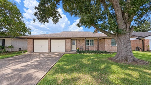 Photo of 1105 Brenda Drive, Deer Park, TX 77536 (MLS # 52295195)