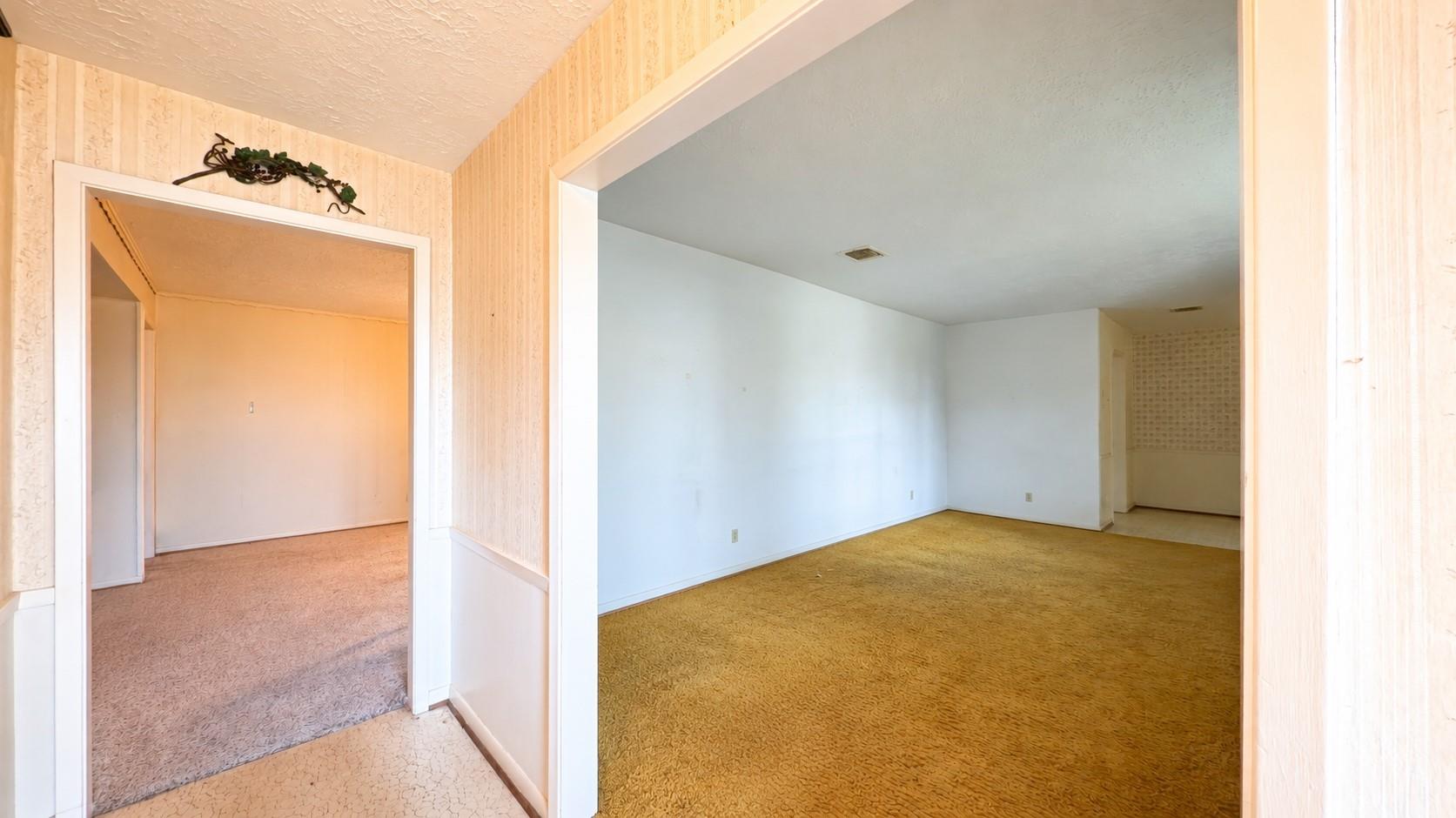 1105 Brenda Drive