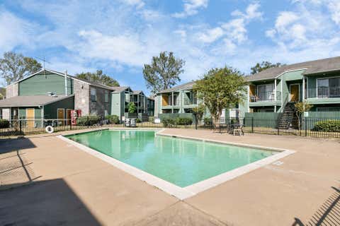 Photo of 7700 W Airport Boulevard #0305, Houston, TX 77071 (MLS # 61565450)