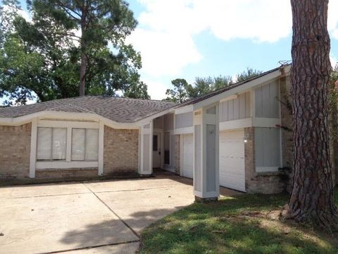 Photo of 1227 Strawberry Park Lane, Katy, TX 77450 (MLS # 67316233)