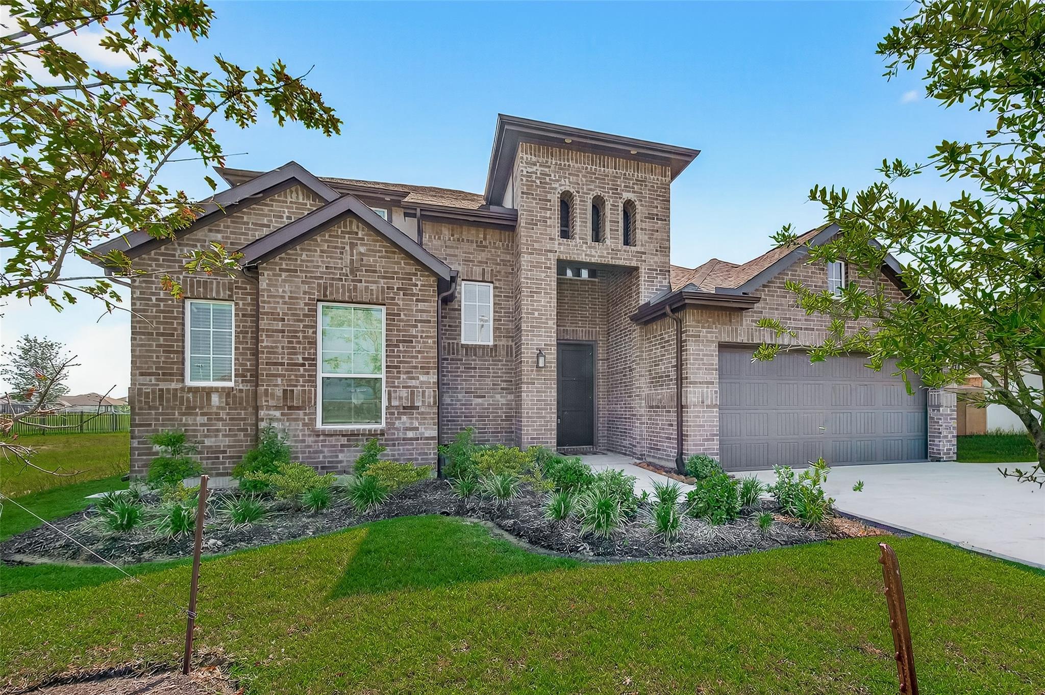 2706 Mackinac Bay Drive
