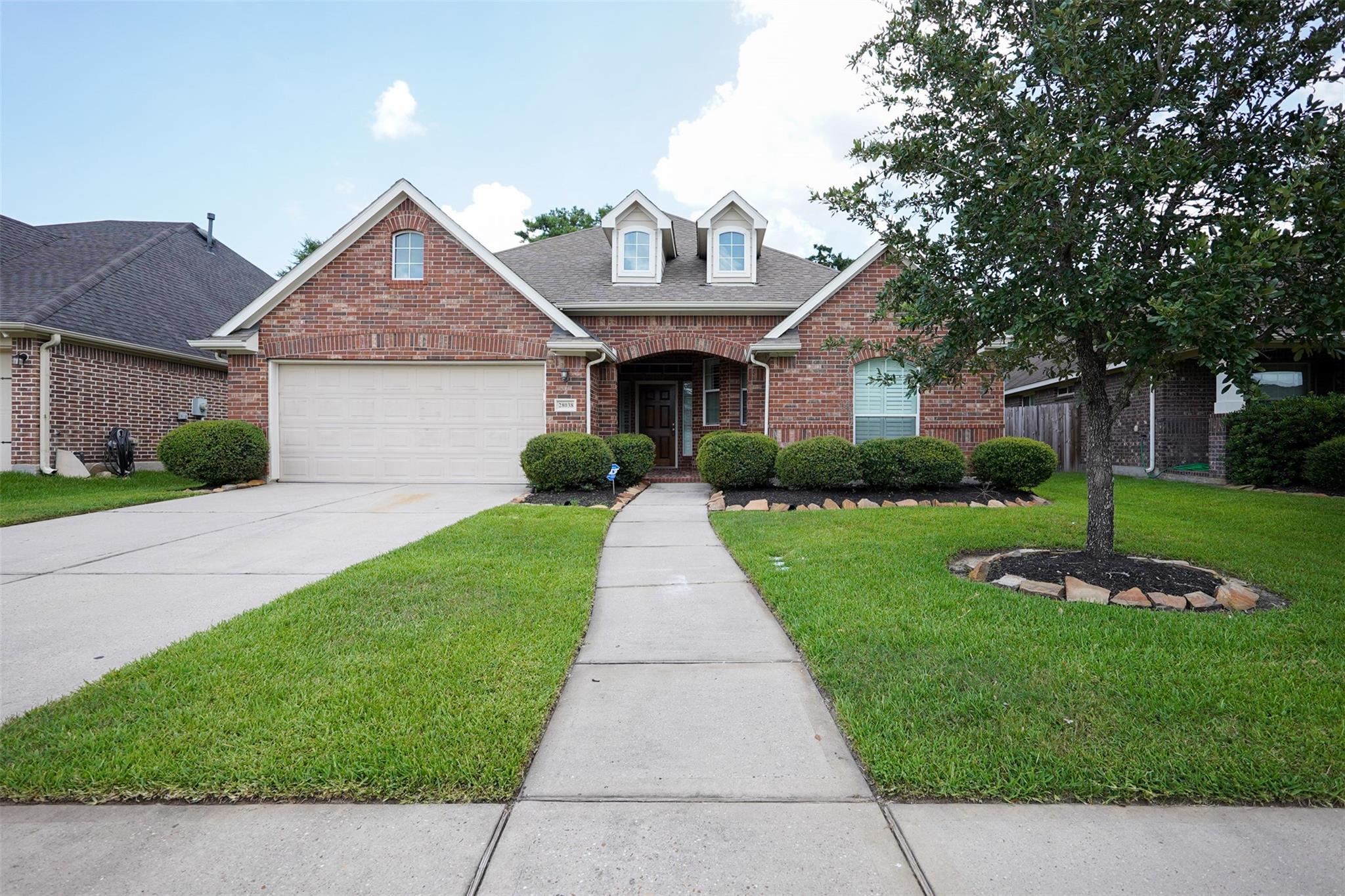 28038 Emma Gardens Lane