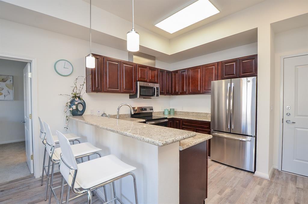 1207 Grand West Boulevard 1G