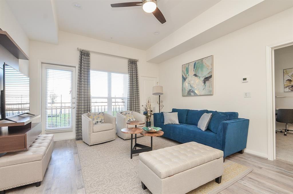 1207 Grand West Boulevard 1G