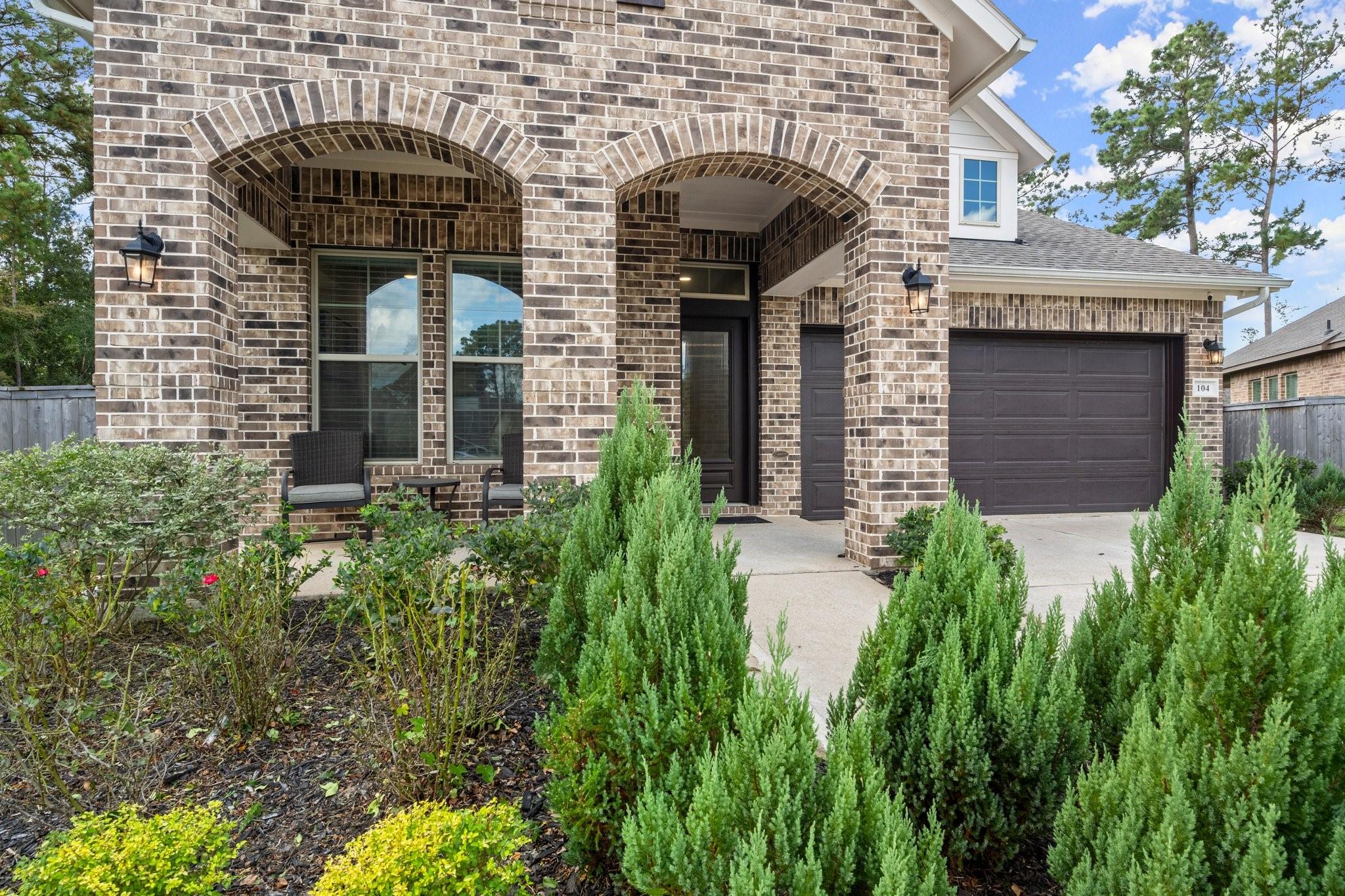 104 Winged Elm Court