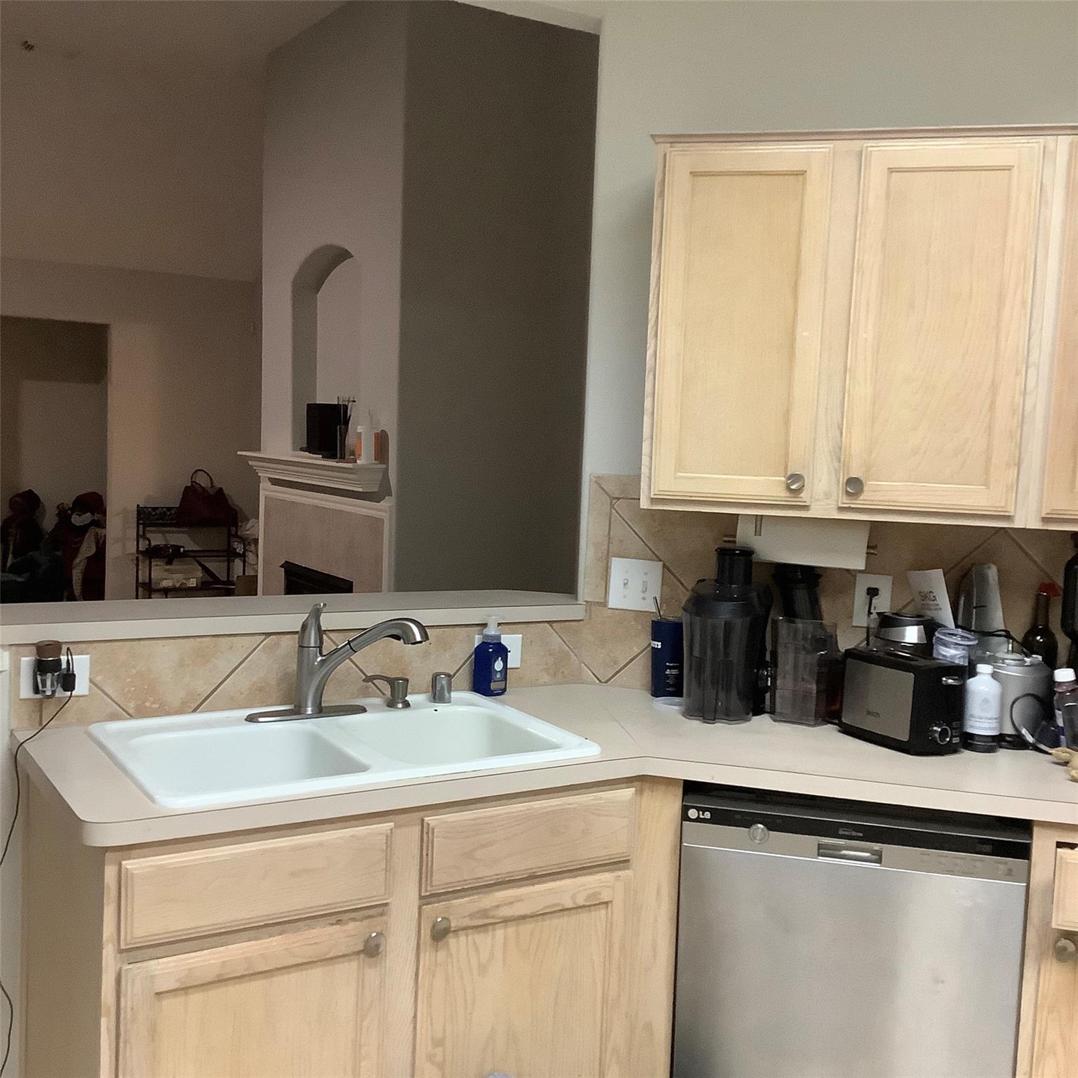 18215 Major Glen Circle
