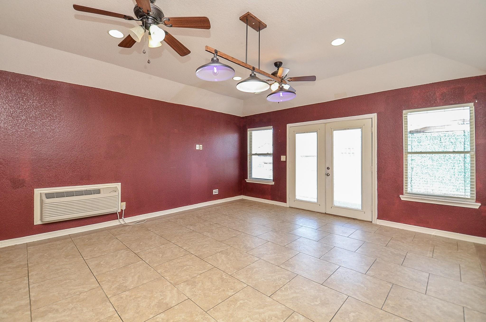 5411 Rio Drive