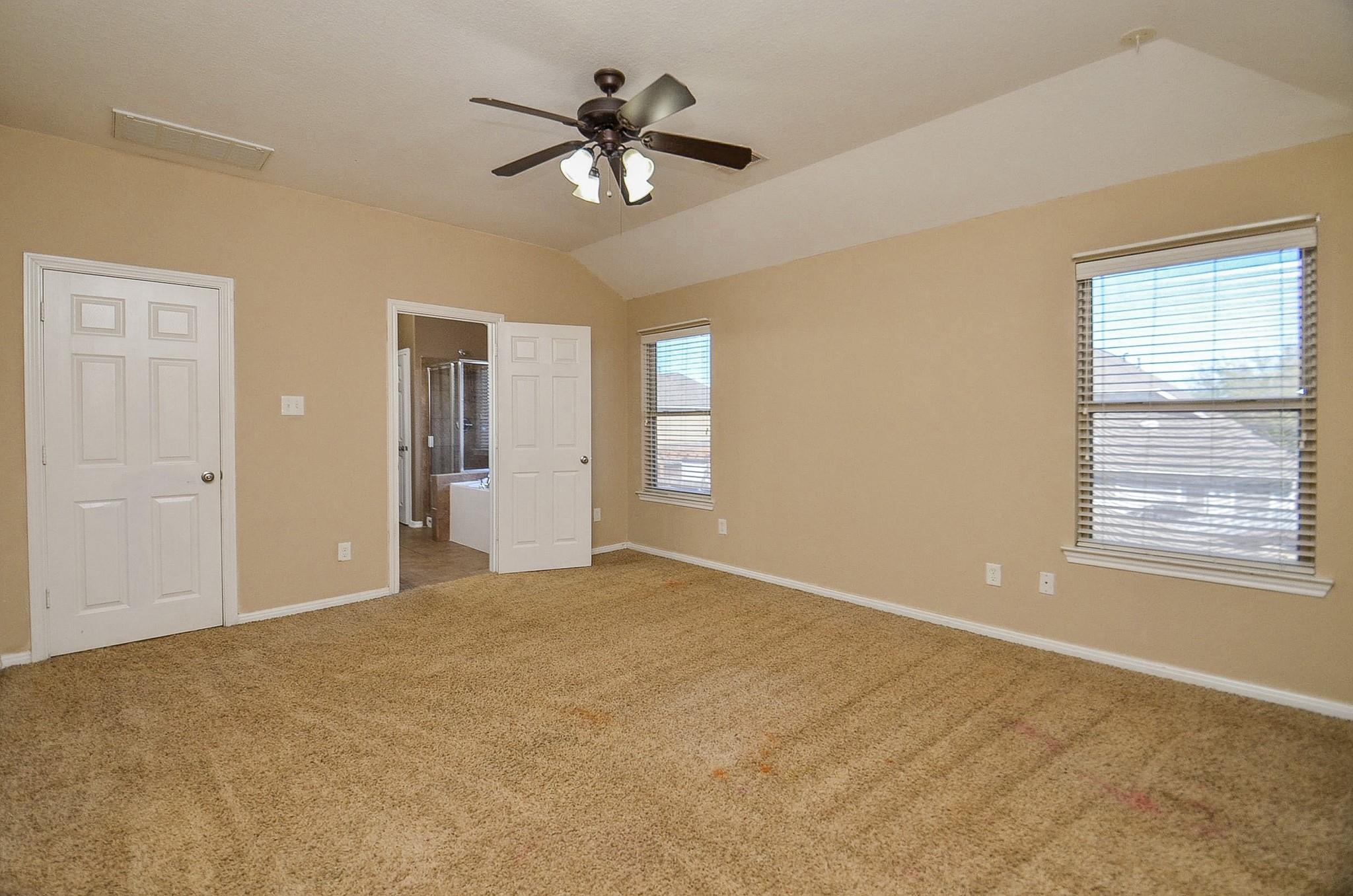 5411 Rio Drive