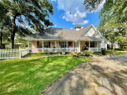 Photo of 12302 Oralia Drive, Houston, TX 77065 (MLS # 83165121)