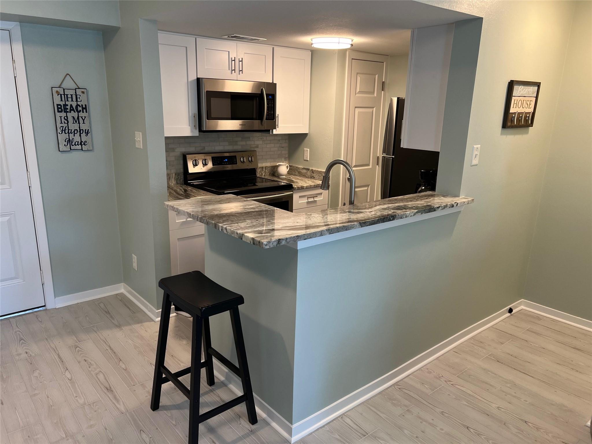 3506 Cove View Boulevard 105