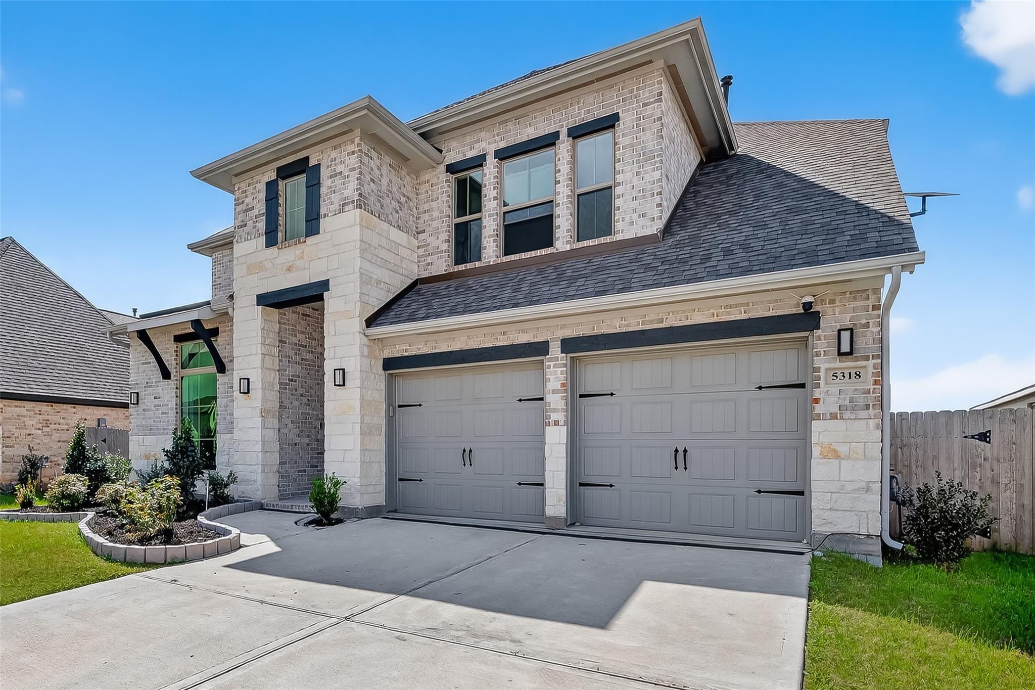 5318 Violet Ridge Drive