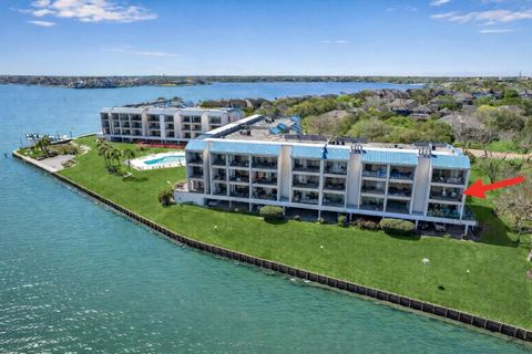 351 Lakeside Lane 201A Nassau Bay TX 77058