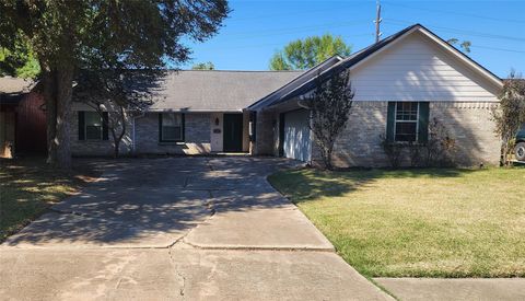 Photo of 2014 Richmond Drive, Richmond, TX 77406 (MLS # 24836168)