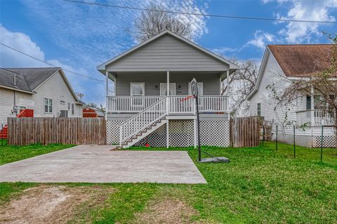 Photo of 805 E Mulberry Avenue, Wharton, TX 77488 (MLS # 546957) Photo of 805 E Mulberry Avenue, Wharton, TX 77488 (MLS # 546957)