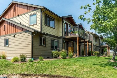 Photo of 950 Sw Madison St St, Other, OR 97741 (MLS # 38660222)